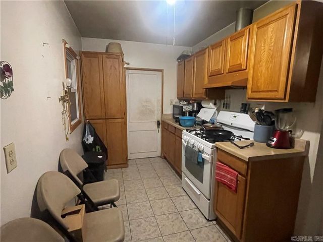 607 Carter St., Clarksville, AR 72830