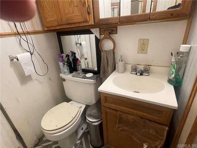 607 Carter St., Clarksville, AR 72830