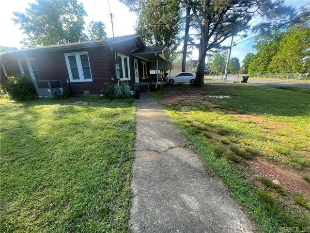 607 Carter St., Clarksville, AR 72830