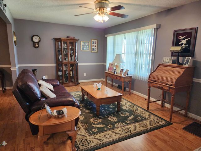 1707 Sherwood Dr., Conway, SC 29526