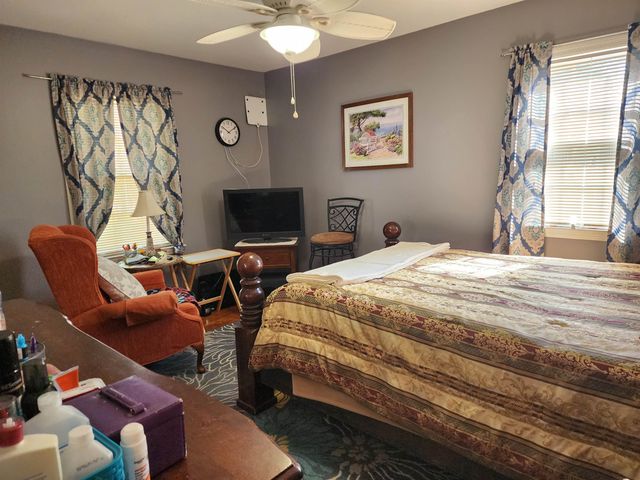 1707 Sherwood Dr., Conway, SC 29526