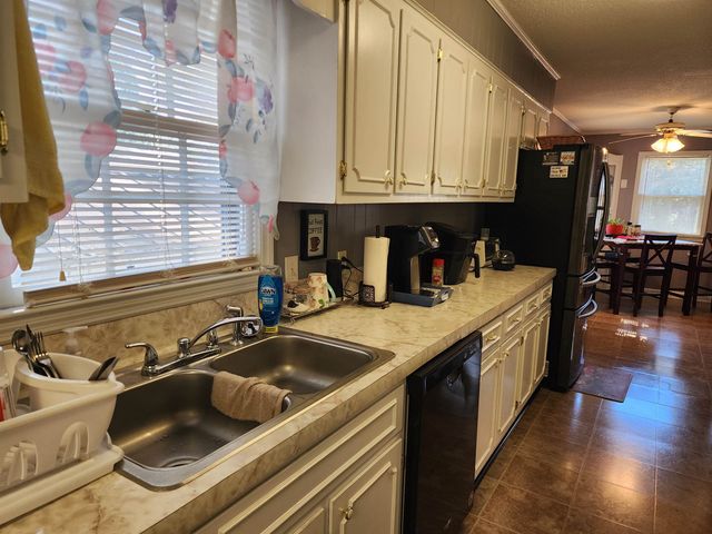 1707 Sherwood Dr., Conway, SC 29526