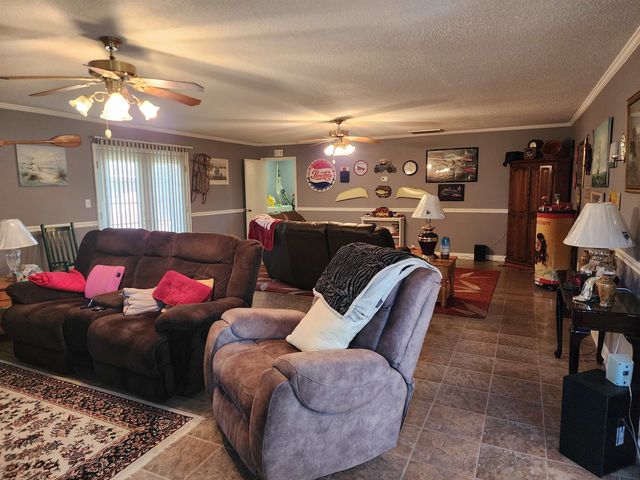 1707 Sherwood Dr., Conway, SC 29526