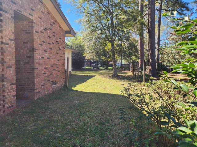 1707 Sherwood Dr., Conway, SC 29526