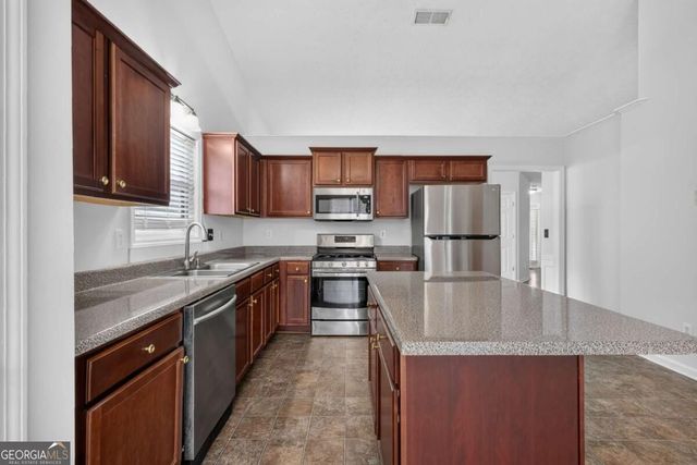 2635 General Lee Way, Buford, GA 30519
