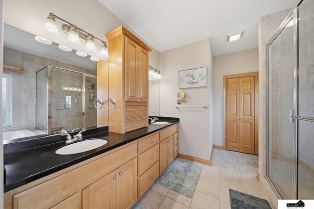 2401 SW 47th Street, Lincoln, NE 68522