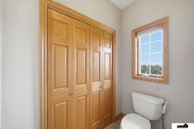 2401 SW 47th Street, Lincoln, NE 68522