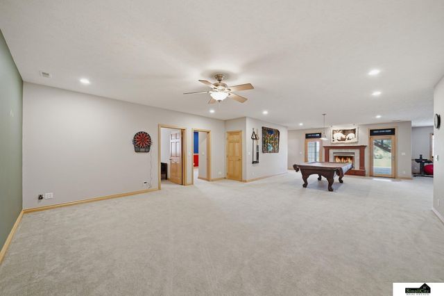 2401 SW 47th Street, Lincoln, NE 68522