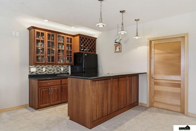 2401 SW 47th Street, Lincoln, NE 68522