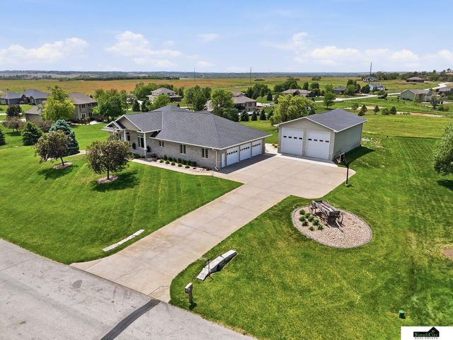 2401 SW 47th Street, Lincoln, NE 68522
