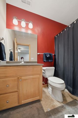 2401 SW 47th Street, Lincoln, NE 68522