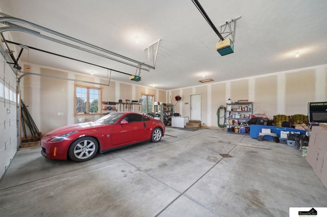 2401 SW 47th Street, Lincoln, NE 68522