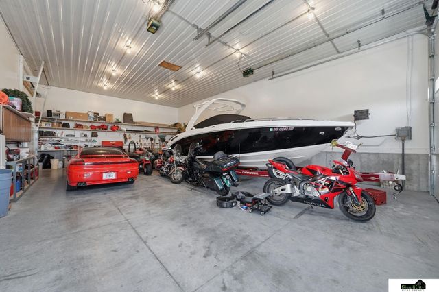 2401 SW 47th Street, Lincoln, NE 68522