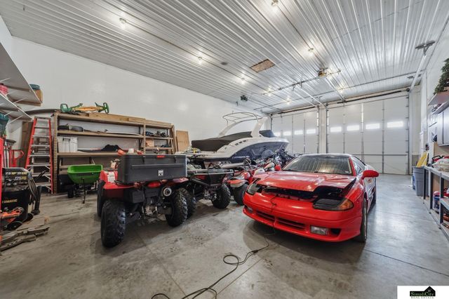 2401 SW 47th Street, Lincoln, NE 68522