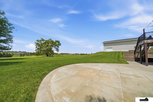 2401 SW 47th Street, Lincoln, NE 68522