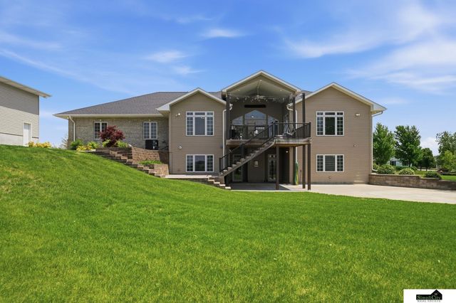 2401 SW 47th Street, Lincoln, NE 68522