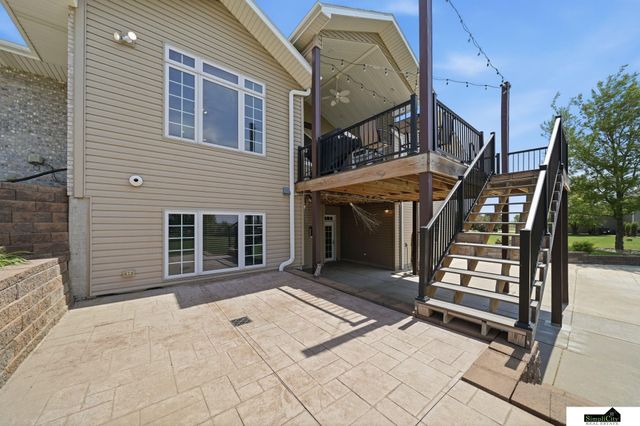 2401 SW 47th Street, Lincoln, NE 68522