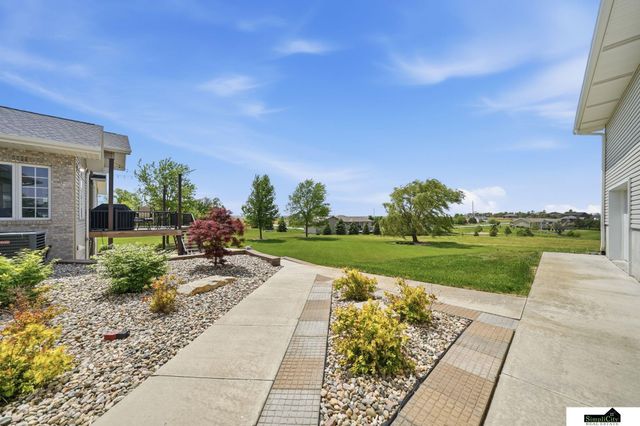 2401 SW 47th Street, Lincoln, NE 68522