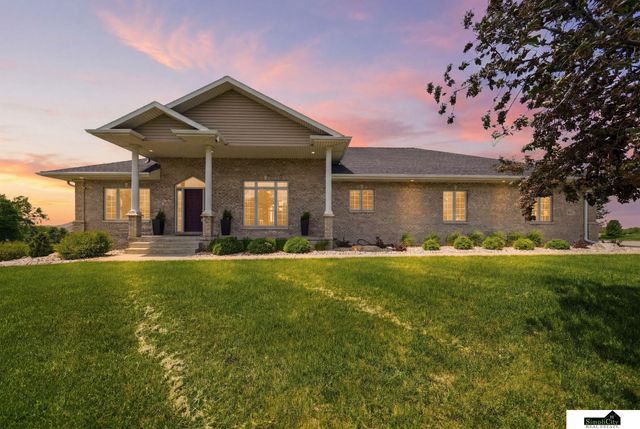 2401 SW 47th Street, Lincoln, NE 68522