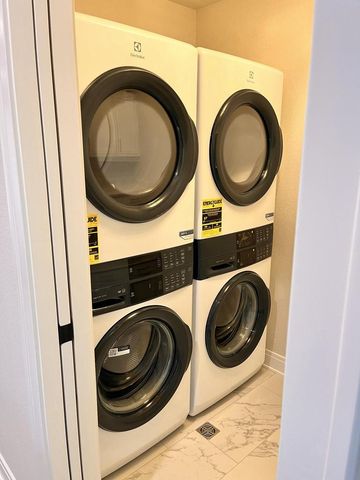 N58W25987 Autumn WAY, Lisbon, WI 53089