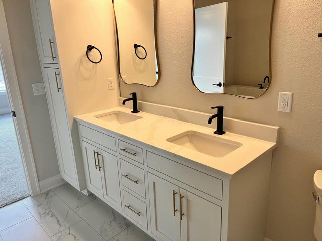 N58W25987 Autumn WAY, Lisbon, WI 53089