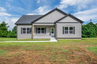 1442 East Piney Road, Dickson, TN 37055