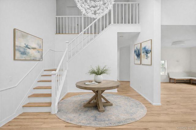 97 Spring Close Highway, East Hampton, NY 11937