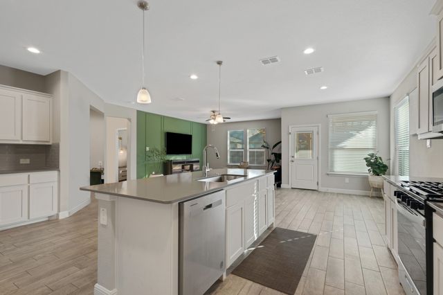 15536 Canford Terrace, Fort Worth, TX 76247