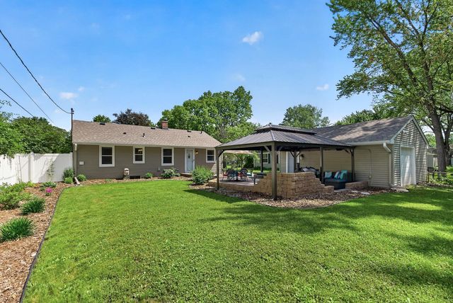 2094 Richard Avenue, White Bear Lake, MN 55110
