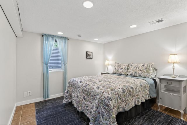 2094 Richard Avenue, White Bear Lake, MN 55110