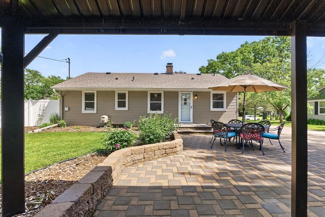 2094 Richard Avenue, White Bear Lake, MN 55110