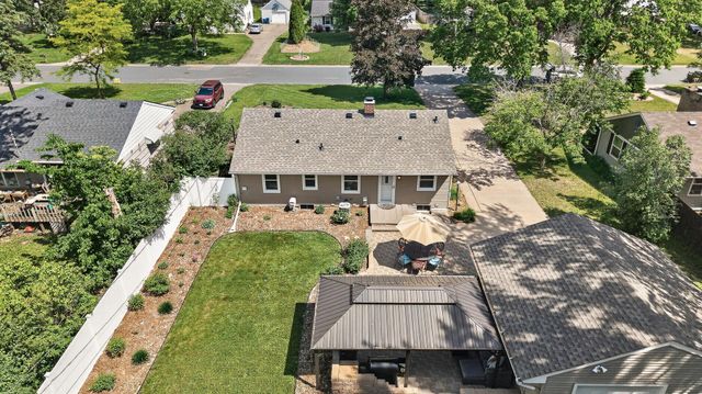 2094 Richard Avenue, White Bear Lake, MN 55110