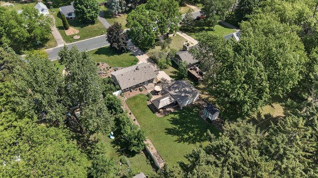 2094 Richard Avenue, White Bear Lake, MN 55110