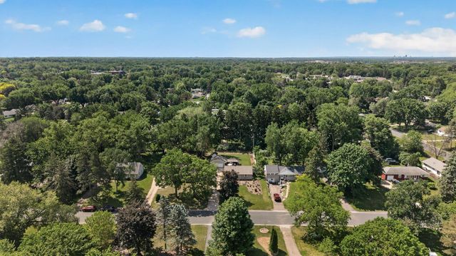2094 Richard Avenue, White Bear Lake, MN 55110
