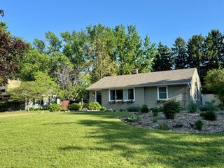 2094 Richard Avenue, White Bear Lake, MN 55110
