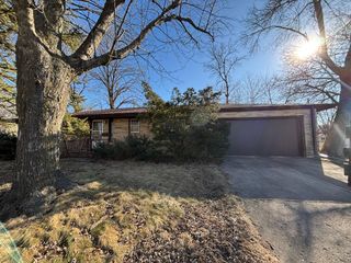 1915 Bel Air Drive, Ames, IA 50010