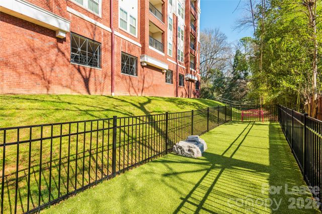 511 Queens Road 2-205, Charlotte, NC 28207