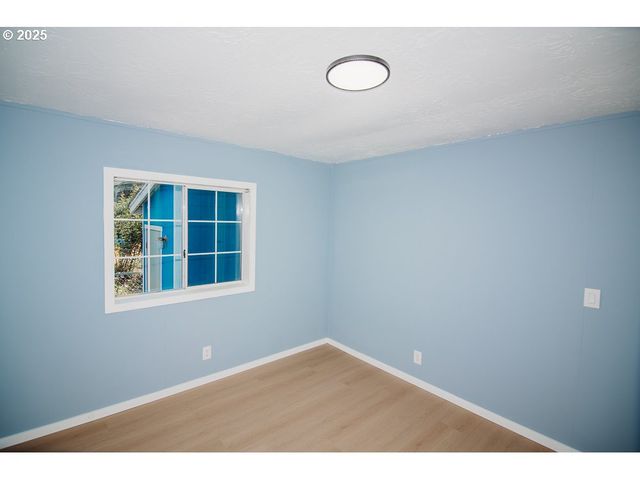 338 ARCHIE St, Eugene, OR 97402