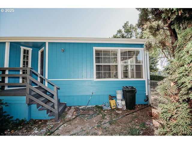 338 ARCHIE St, Eugene, OR 97402