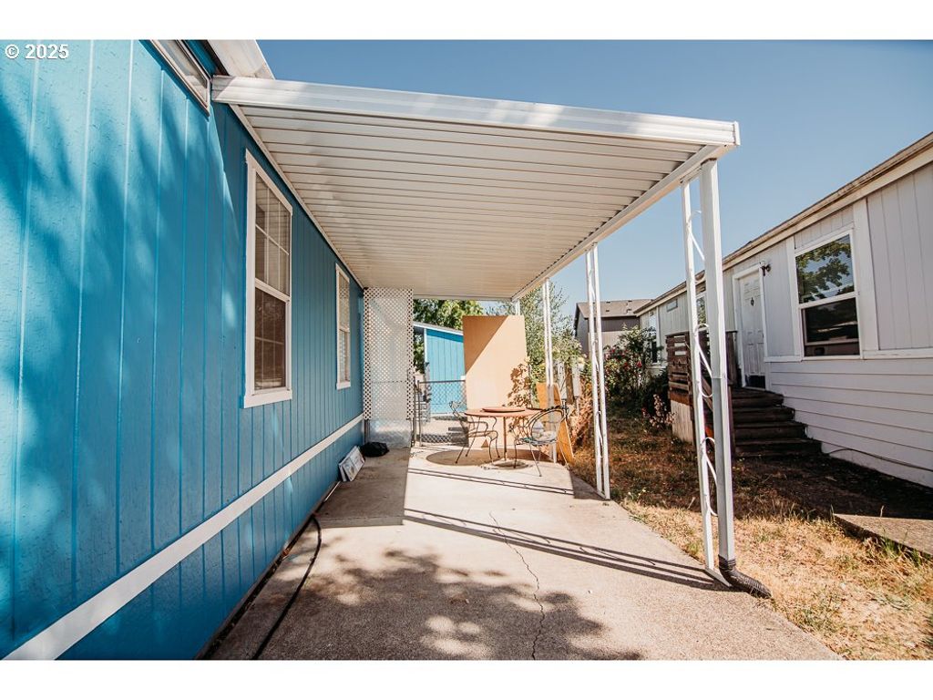 338 ARCHIE St, Eugene, OR 97402