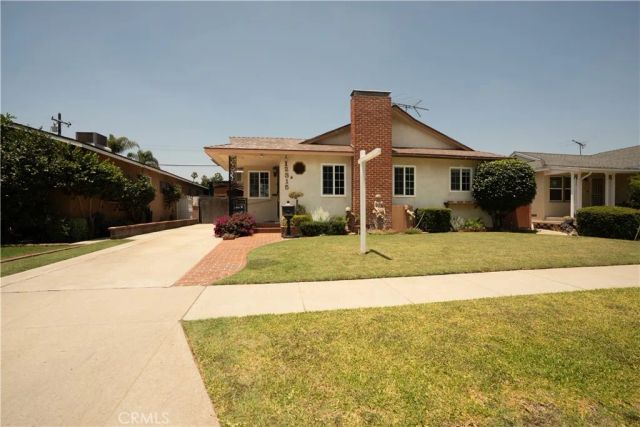 12315 Pomering, Downey, CA 90242