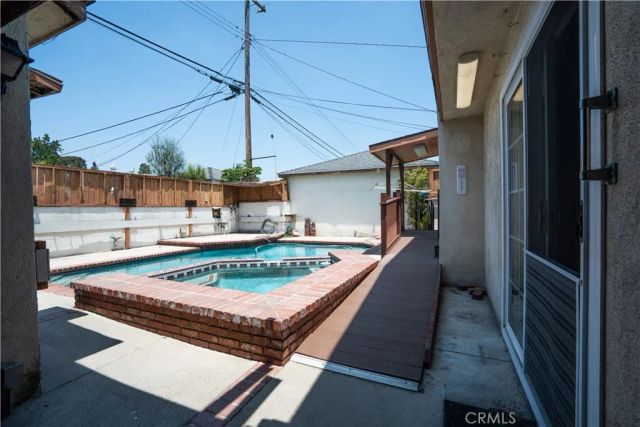 12315 Pomering, Downey, CA 90242