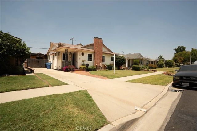 12315 Pomering, Downey, CA 90242