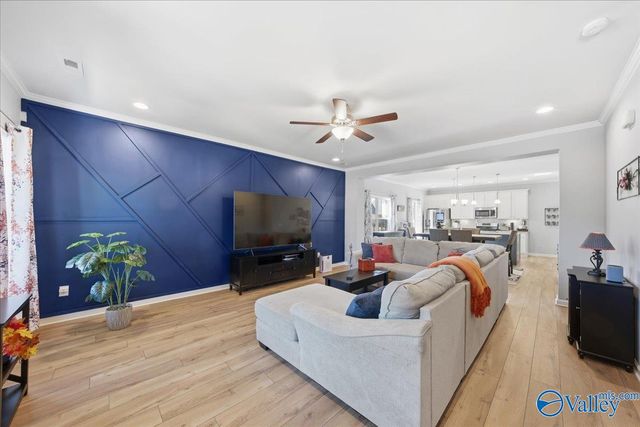 17323 Brooklawn Street, Athens, AL 35611