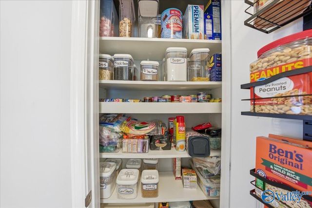 17323 Brooklawn Street, Athens, AL 35611