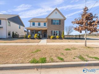 17323 Brooklawn Street, Athens, AL 35611