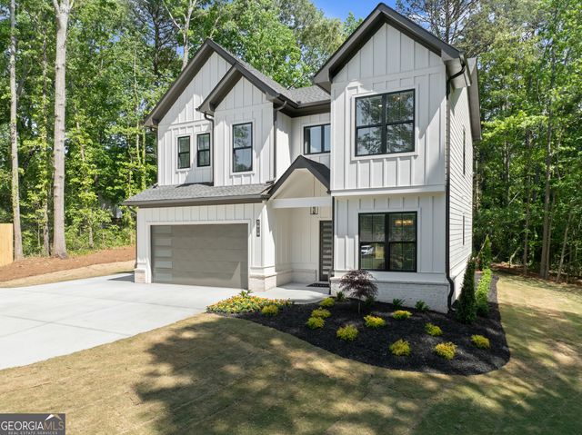 5019 Nichols Drive, Flowery Branch, GA 30542