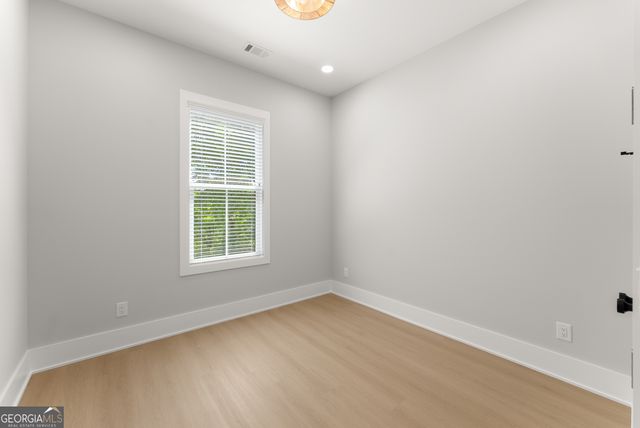 5019 Nichols Drive, Flowery Branch, GA 30542