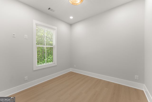 5019 Nichols Drive, Flowery Branch, GA 30542