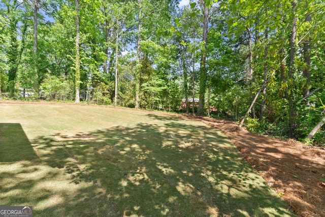 5019 Nichols Drive, Flowery Branch, GA 30542